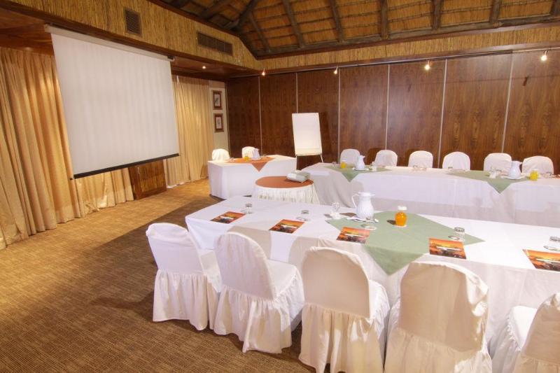 Cresta Mowana Safari Lodge Kasane Eksteriør bilde